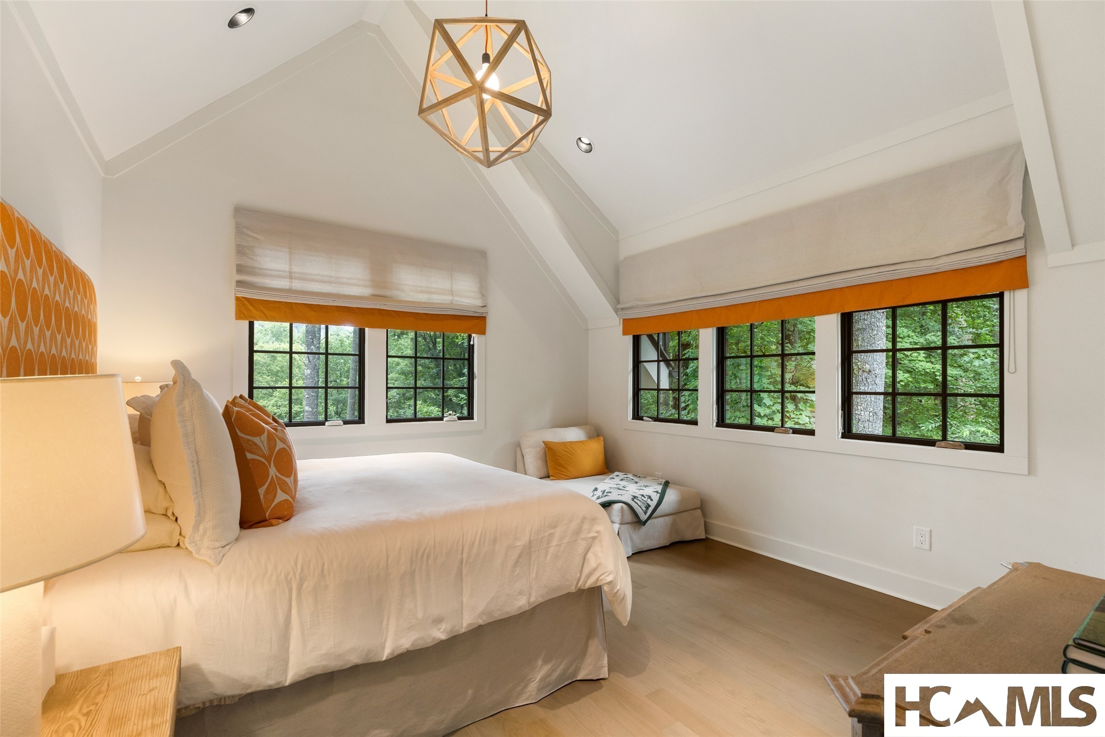 288 Cherokee View