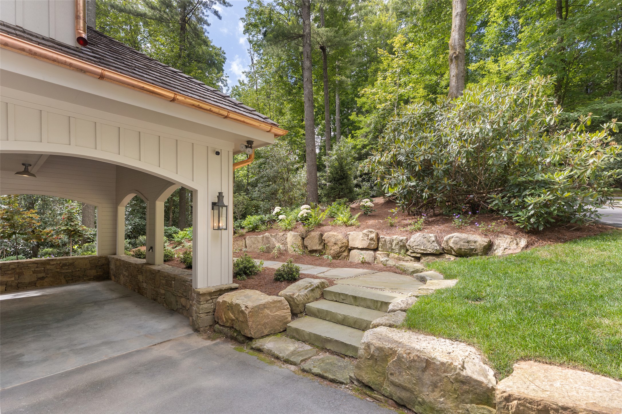 288 Cherokee View