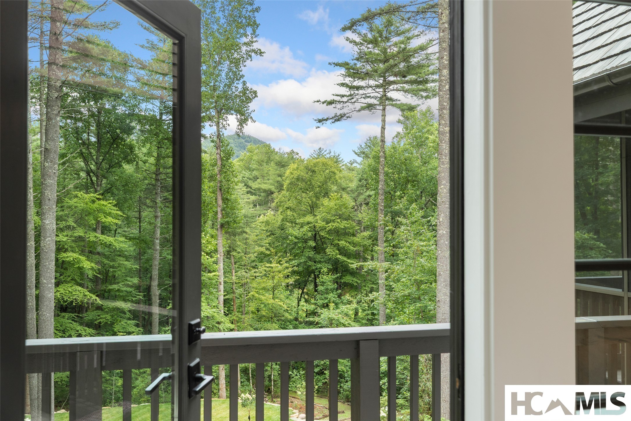 288 Cherokee View