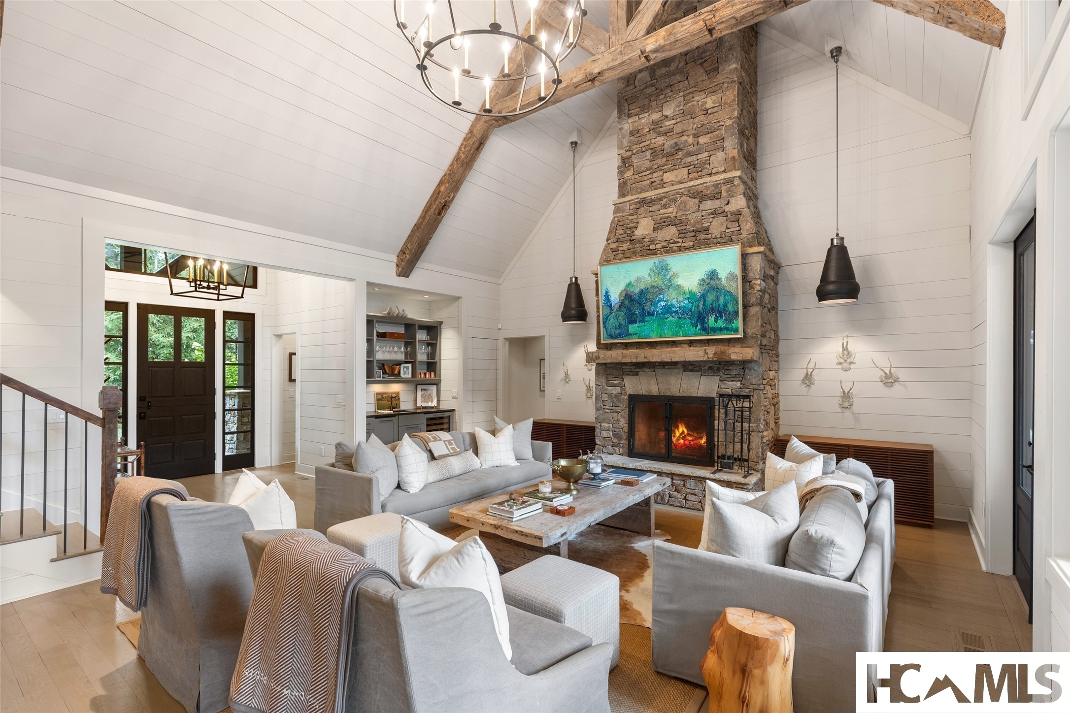 288 Cherokee View