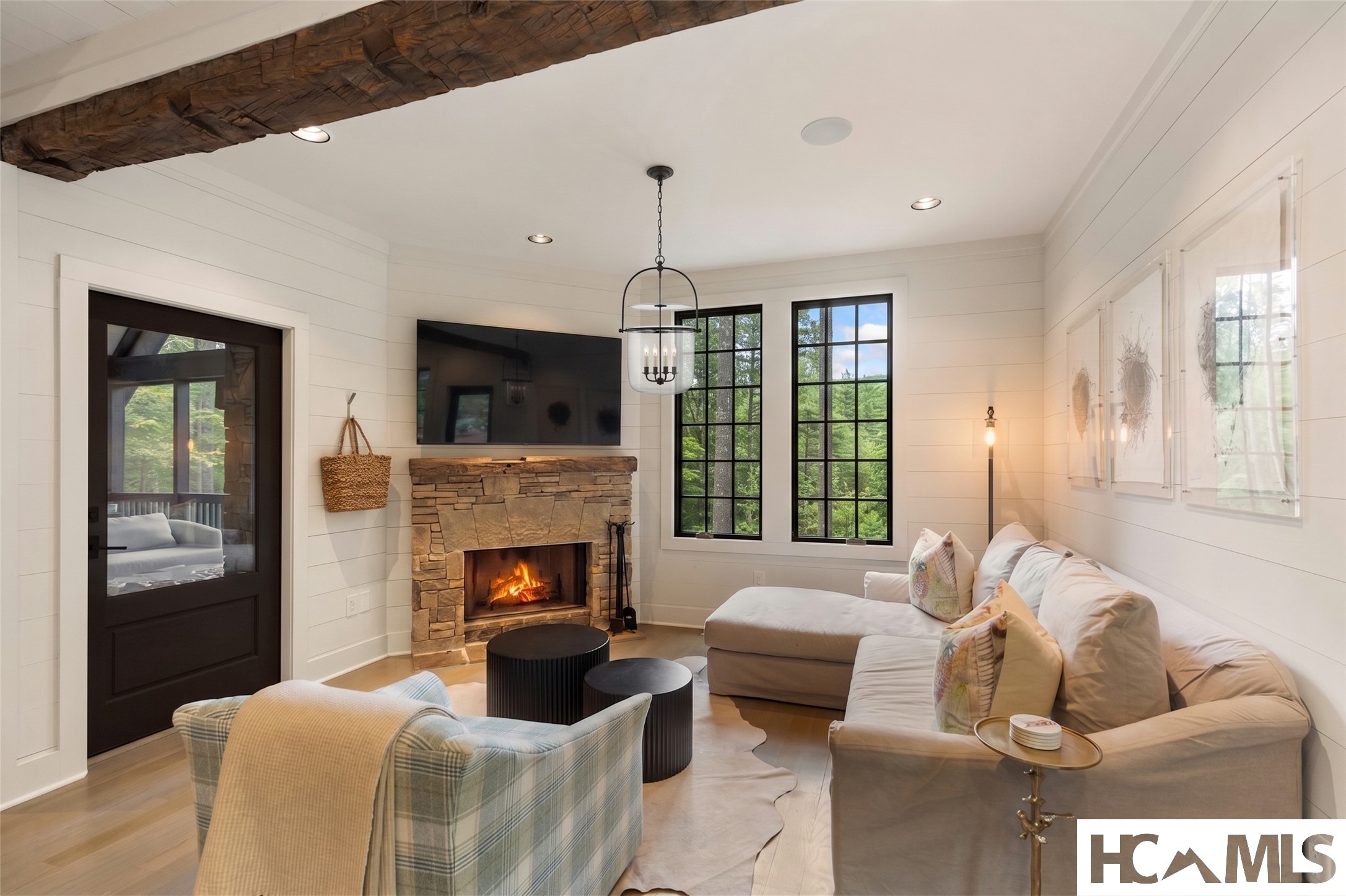 288 Cherokee View