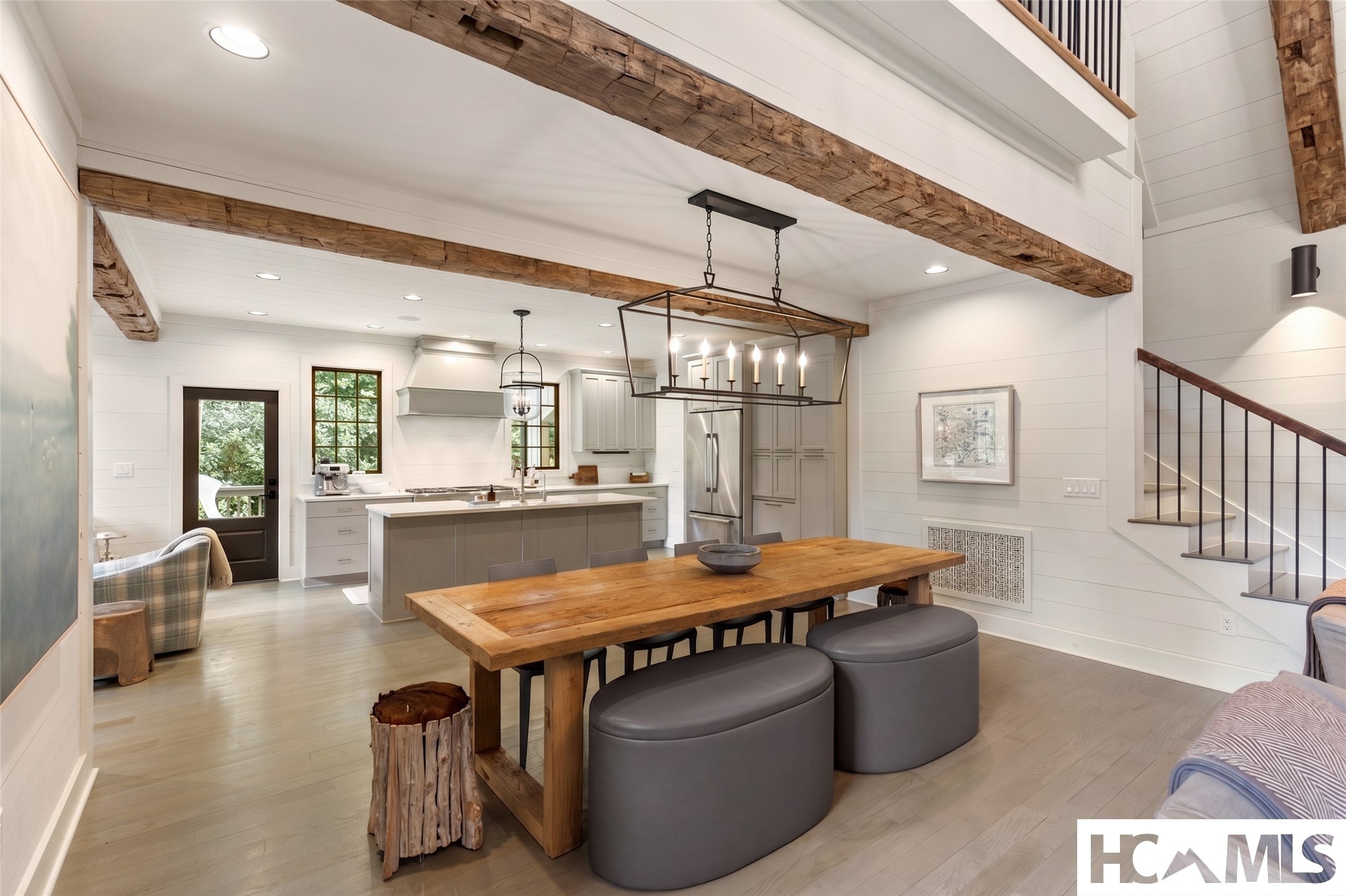 288 Cherokee View