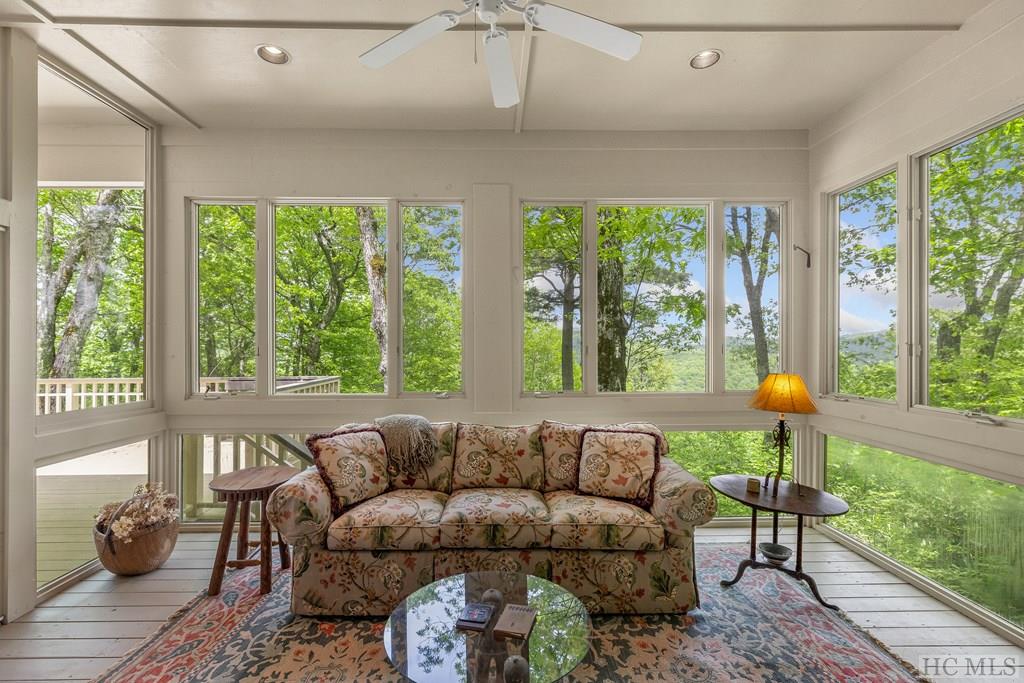 194 Big Bear Pen Lane