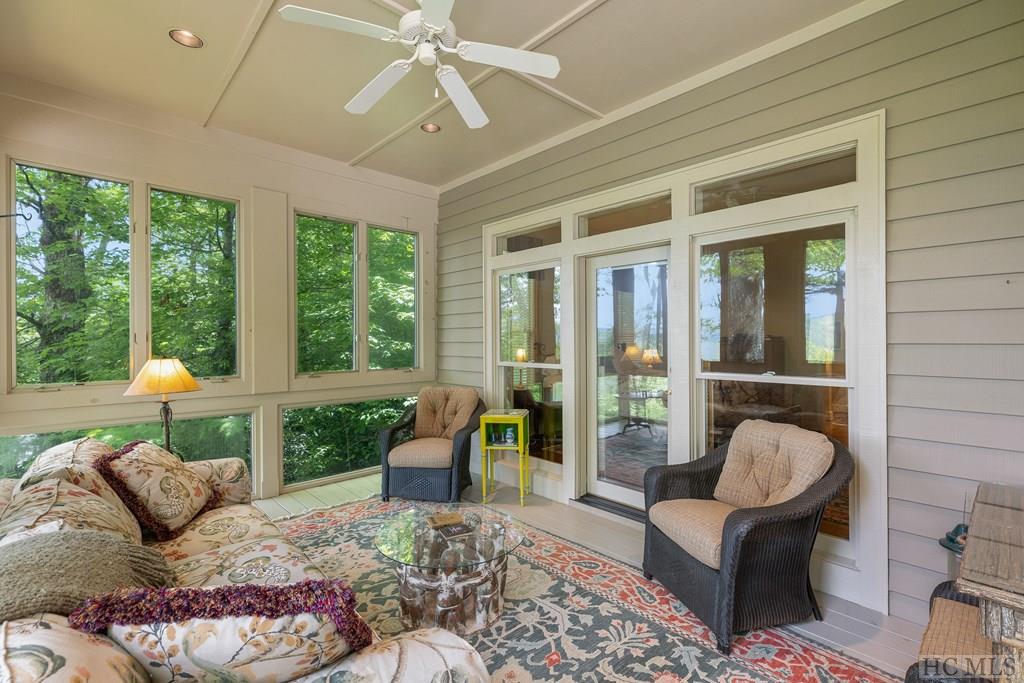 194 Big Bear Pen Lane