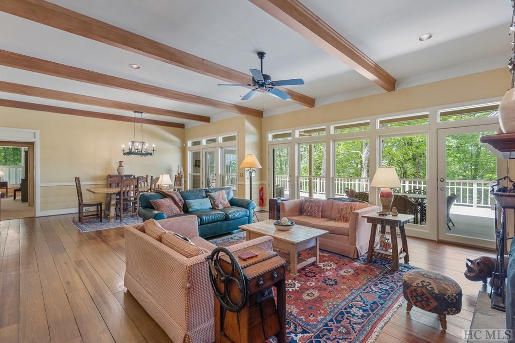 194 Big Bear Pen Lane