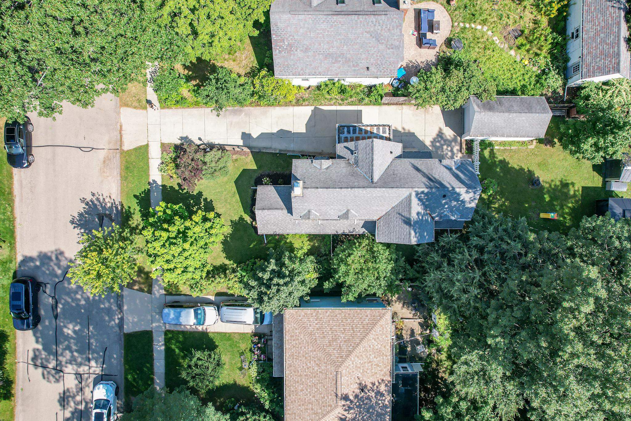 166 Kensington Drive