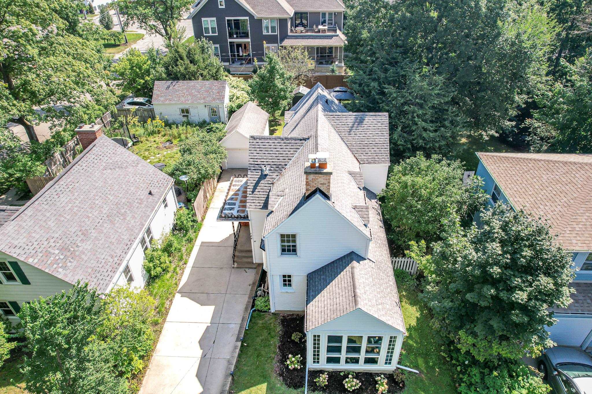 166 Kensington Drive