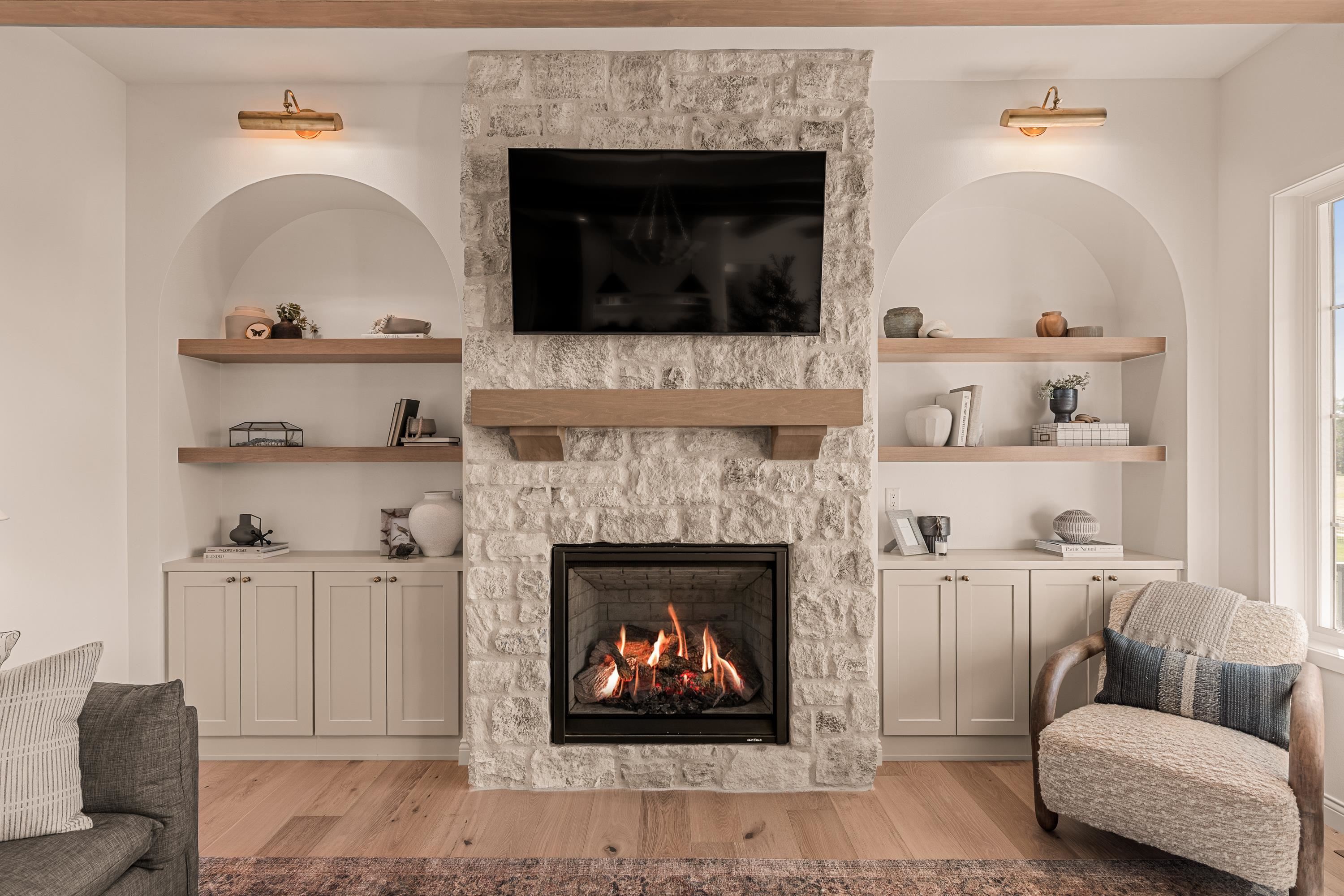 6835 Angelica Trail