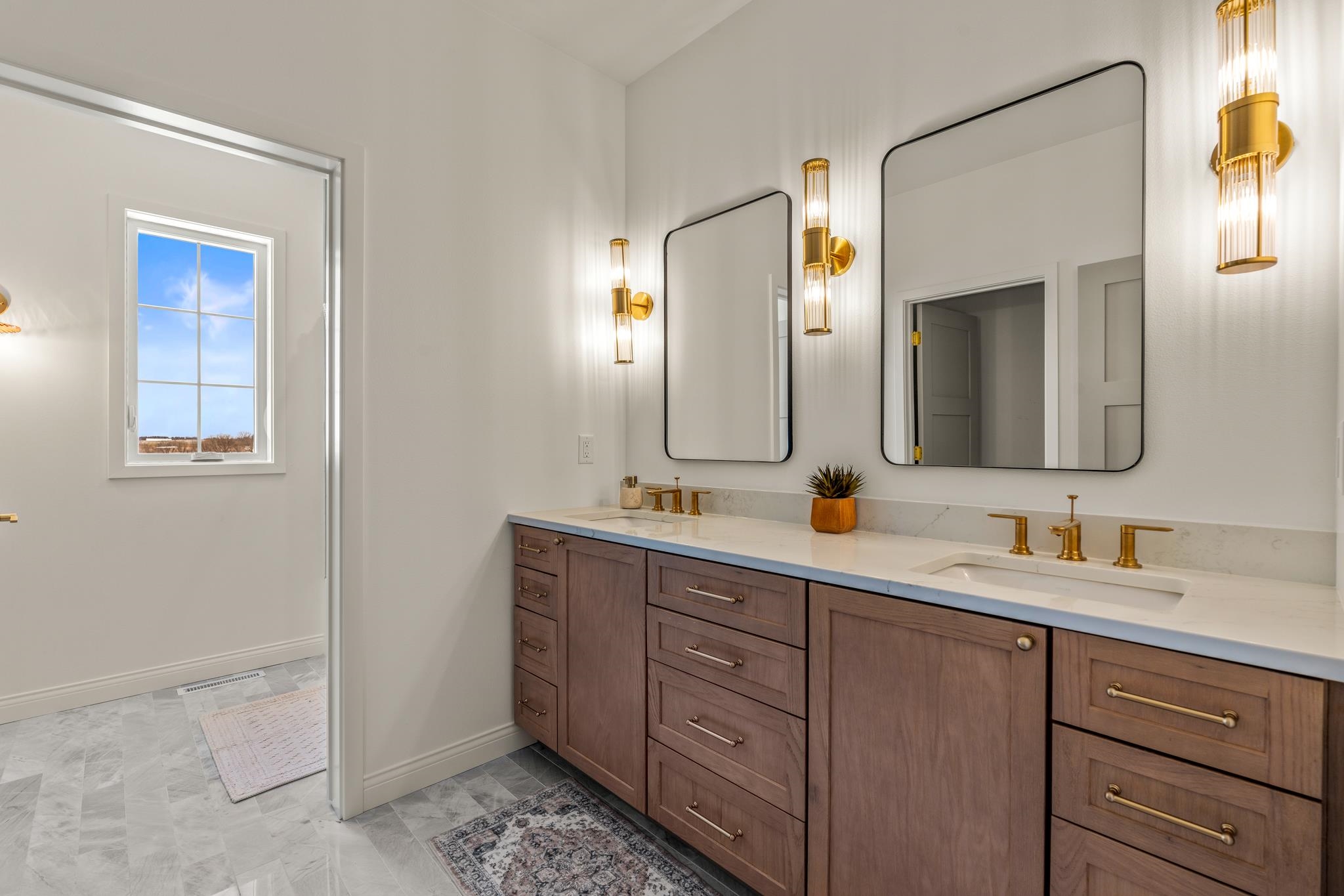 6835 Angelica Trail