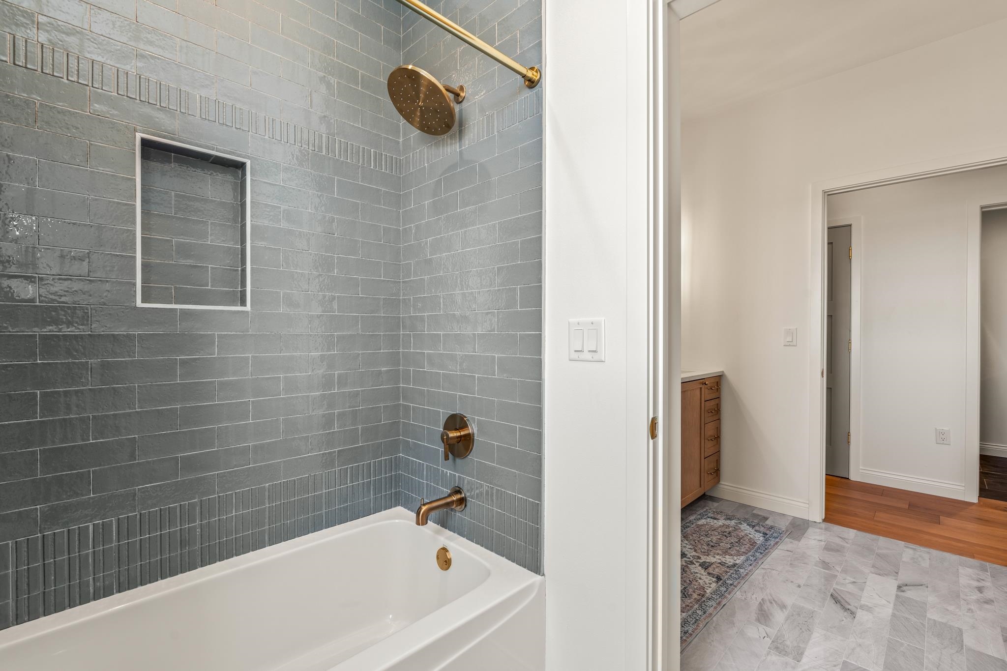 6835 Angelica Trail