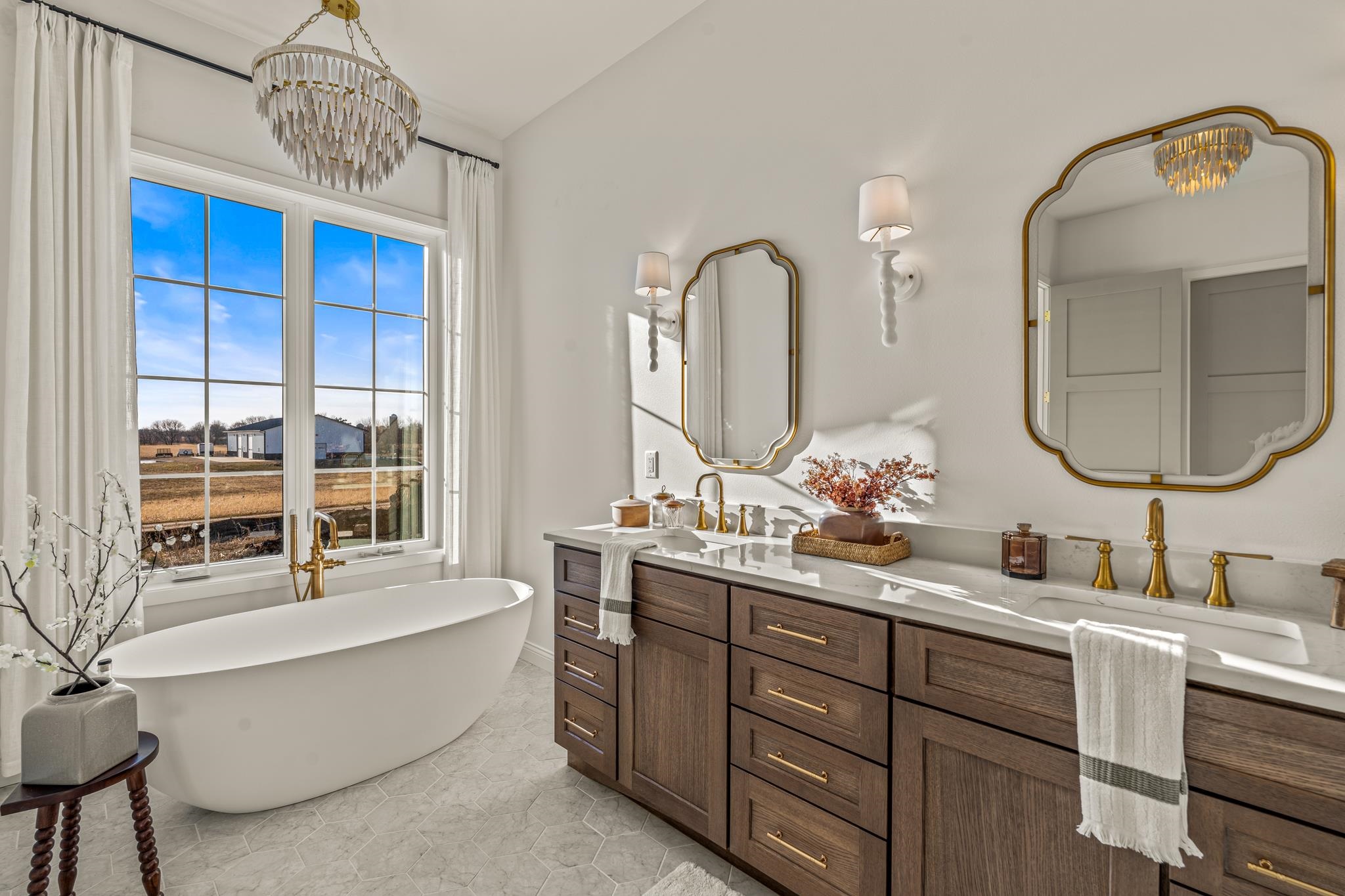 6835 Angelica Trail
