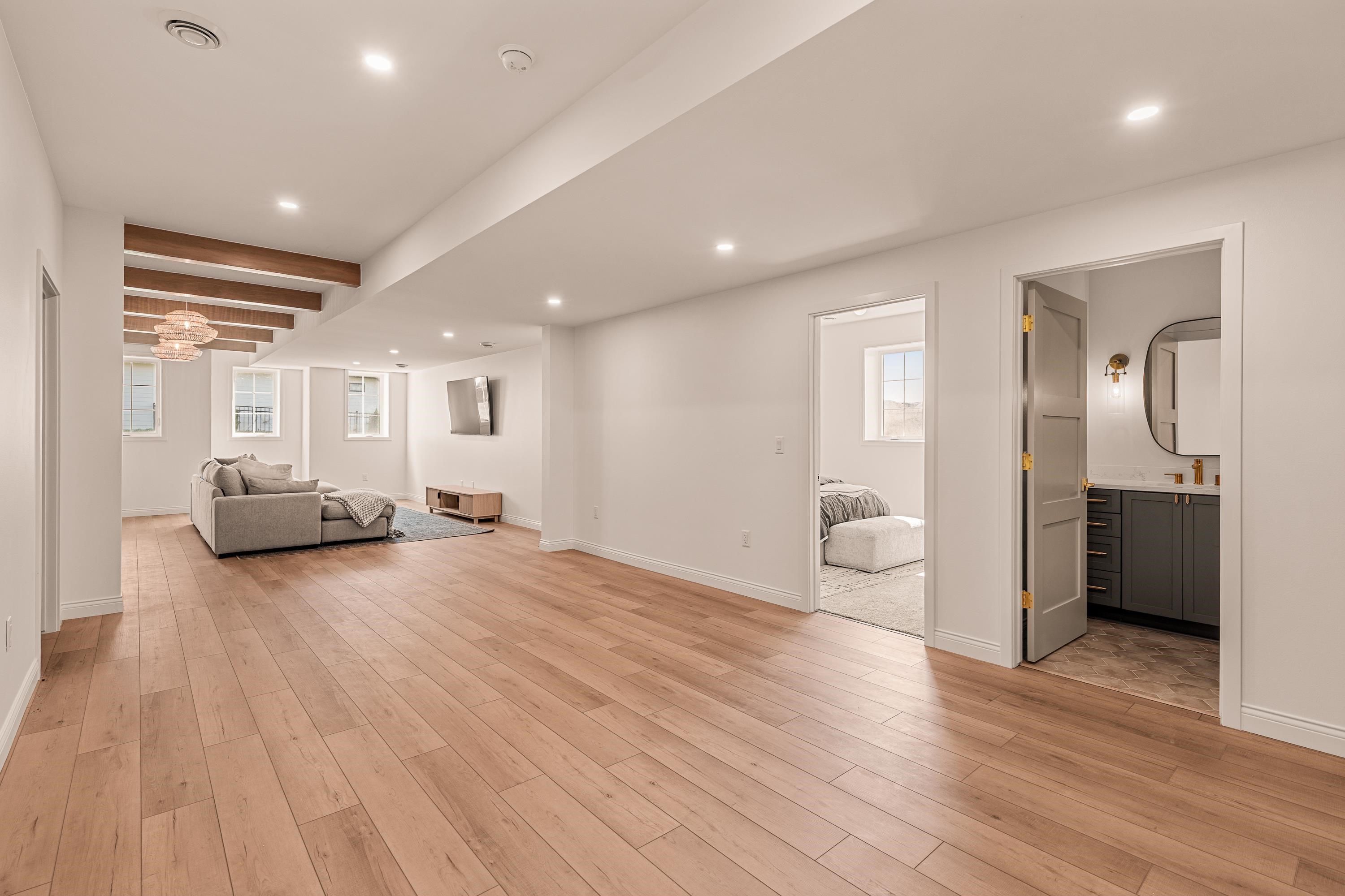 6835 Angelica Trail