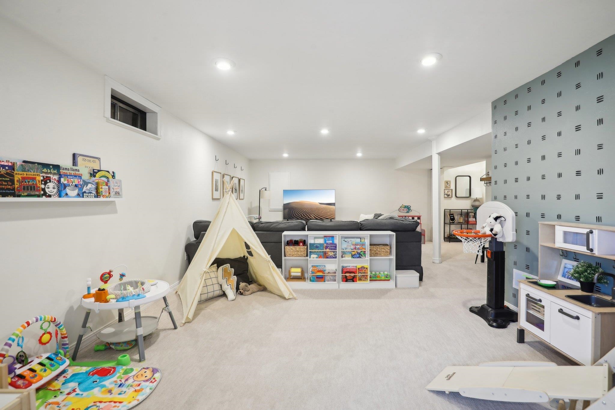 1437 Prairie Rose Drive