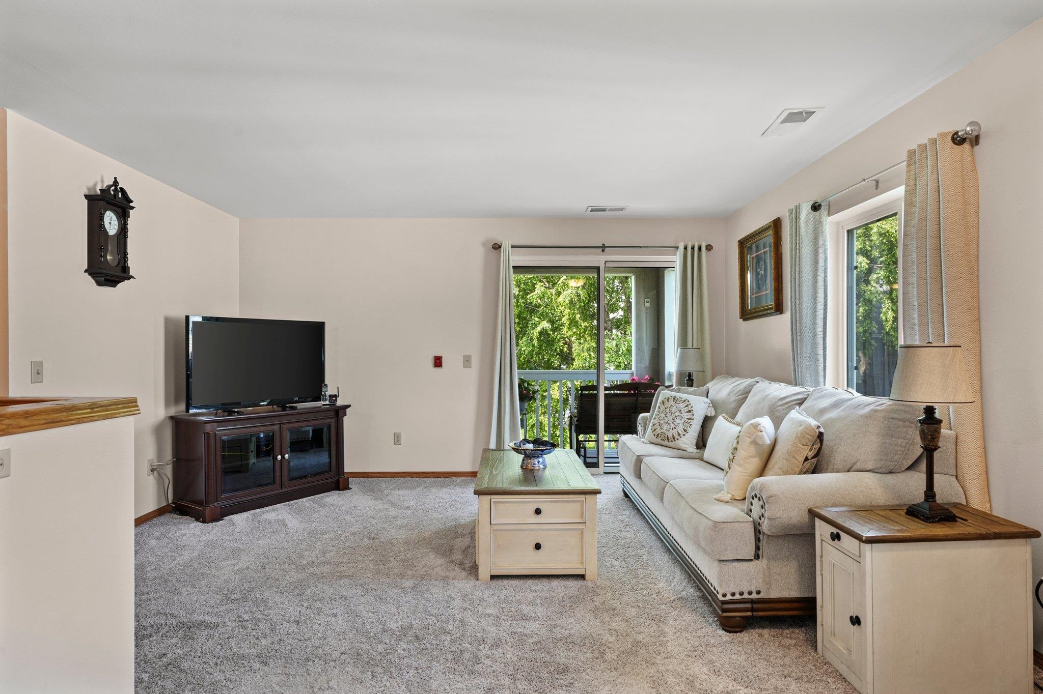 964 Rockefeller Lane