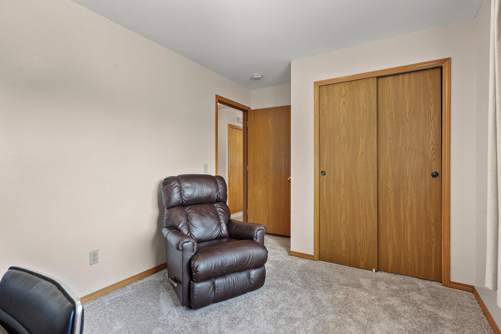964 Rockefeller Lane