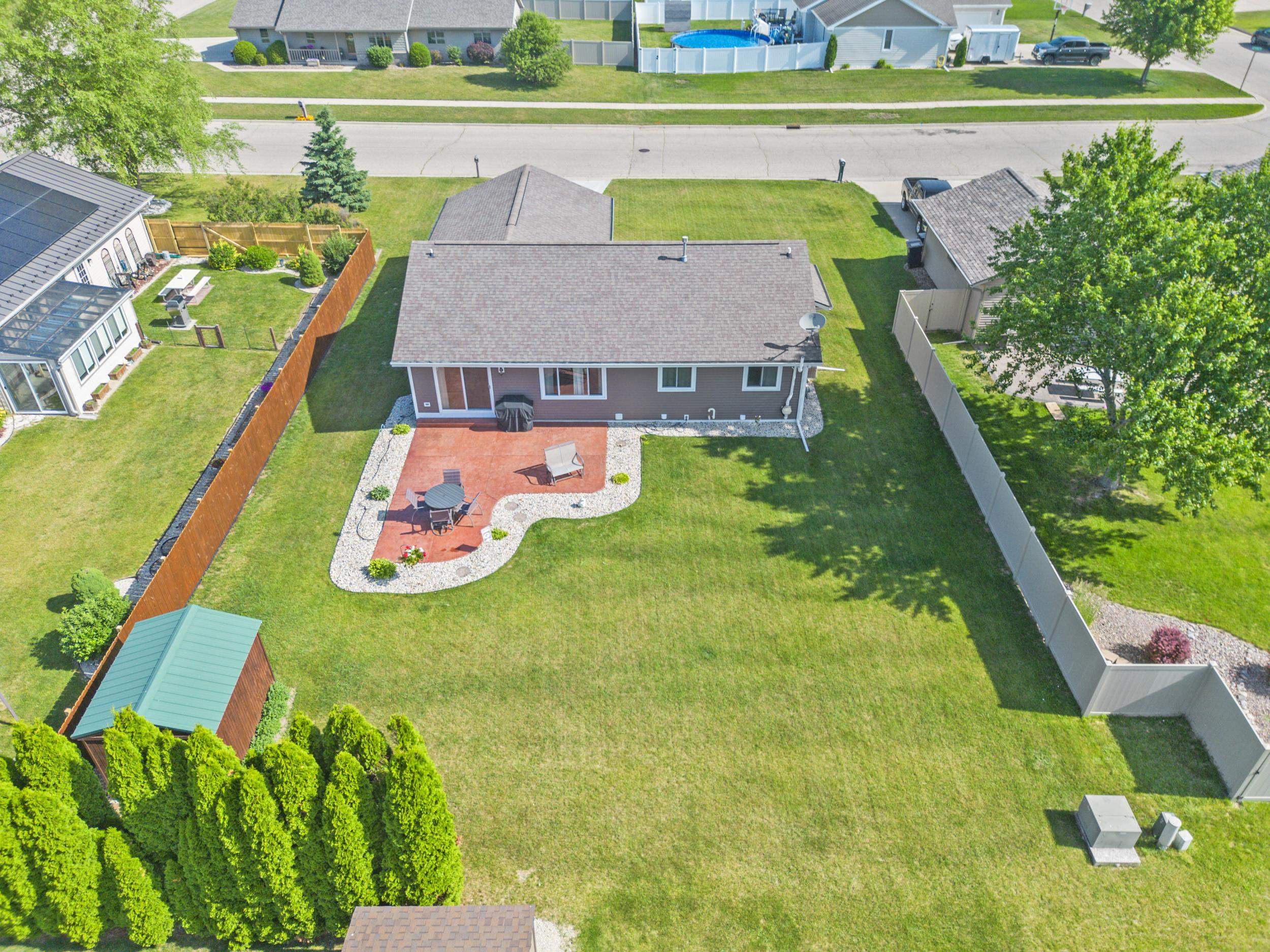 3843 Balmoral Drive