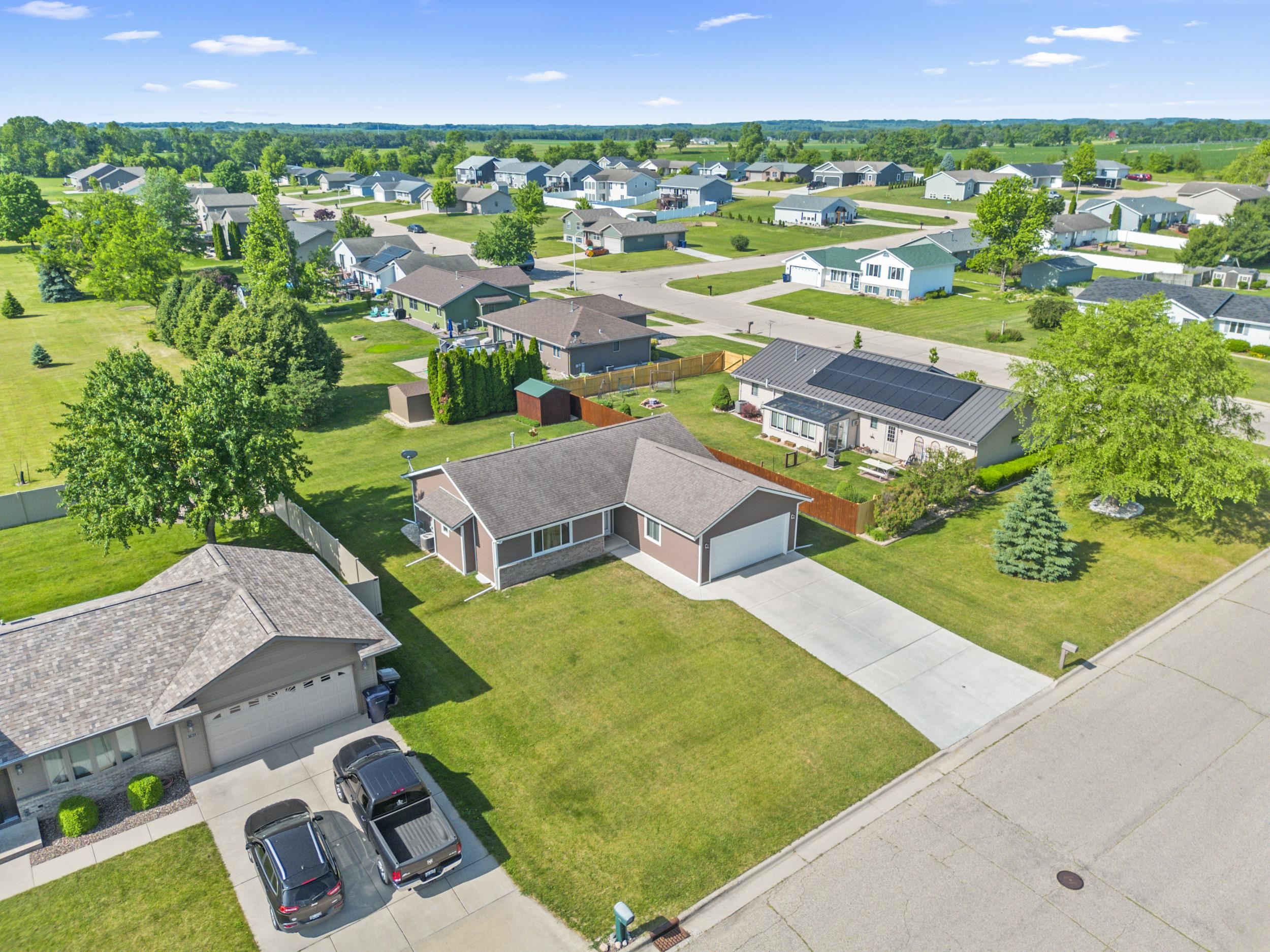 3843 Balmoral Drive