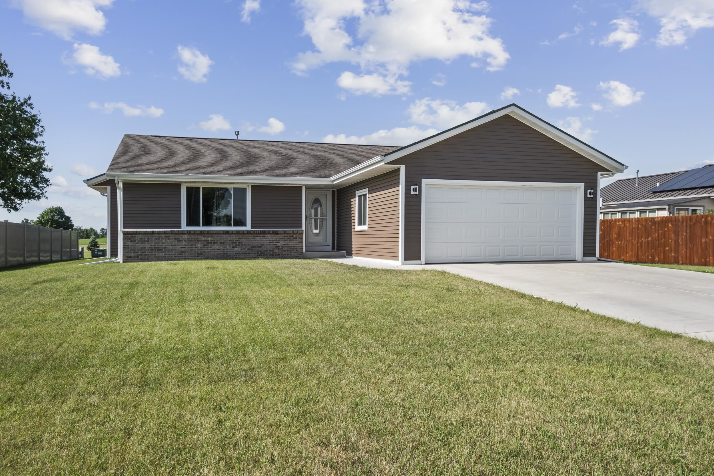3843 Balmoral Drive