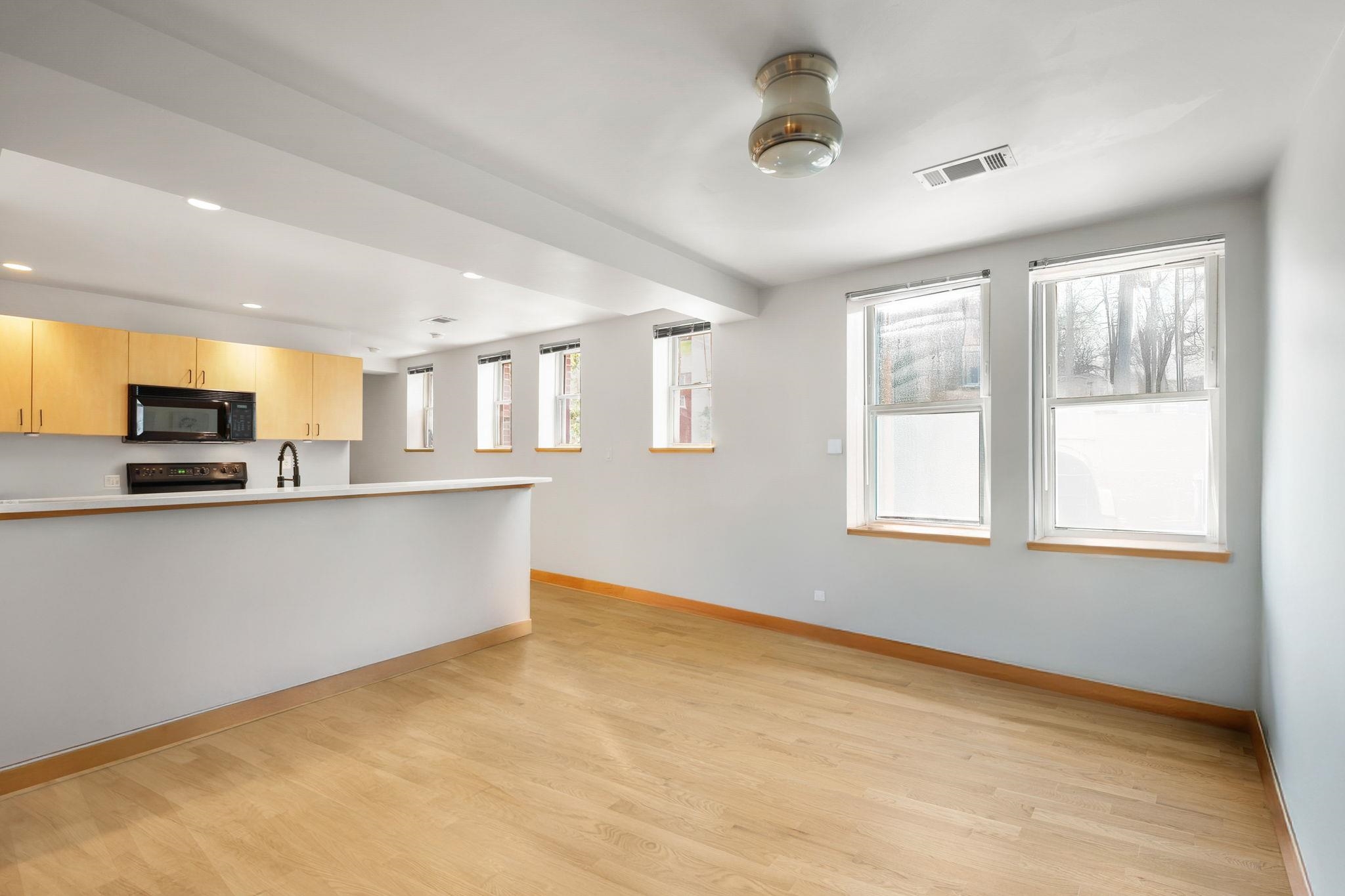 111 N Hamilton Street 202