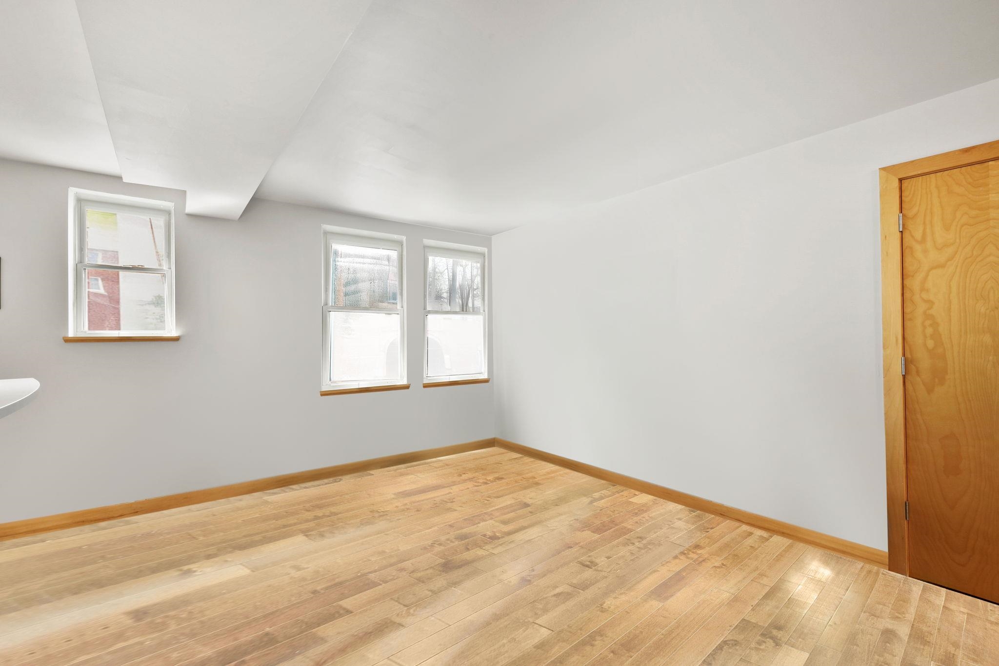 111 N Hamilton Street 202