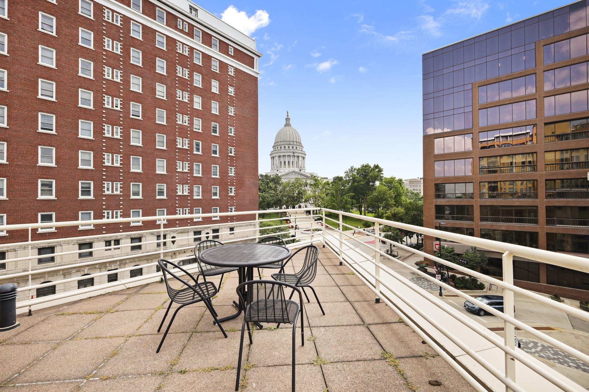 111 N Hamilton Street 202