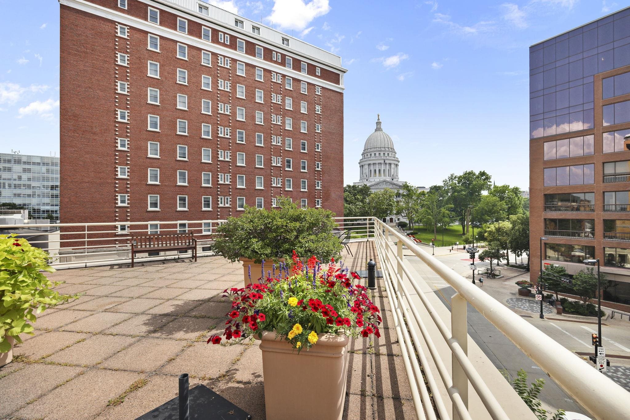 111 N Hamilton Street 202