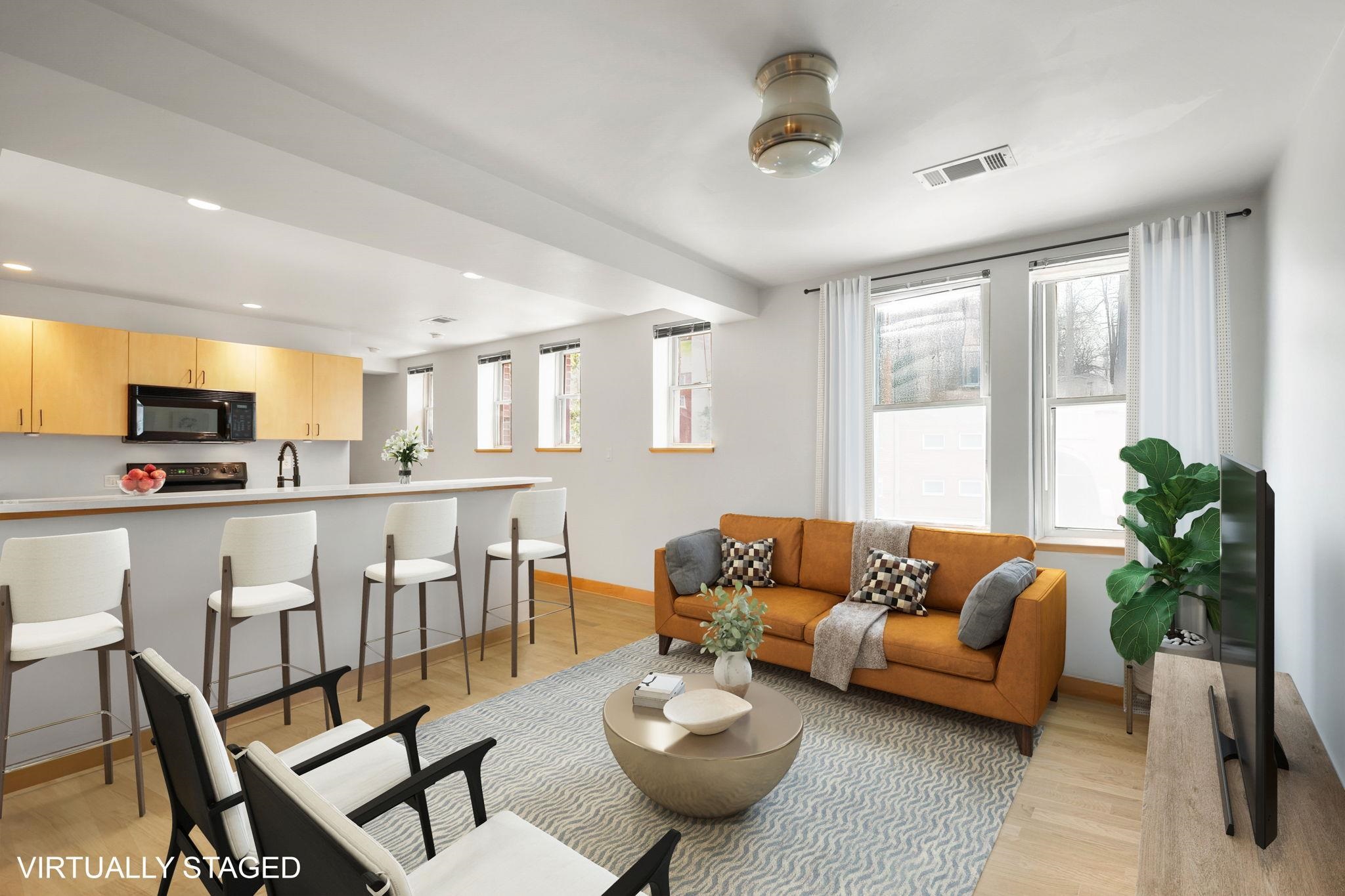 111 N Hamilton Street 202
