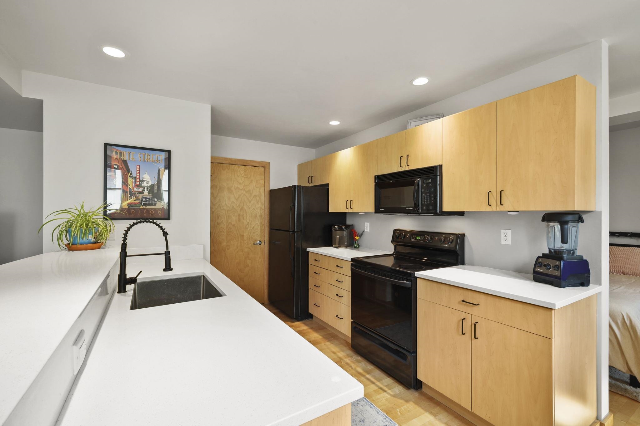 111 N Hamilton Street 202