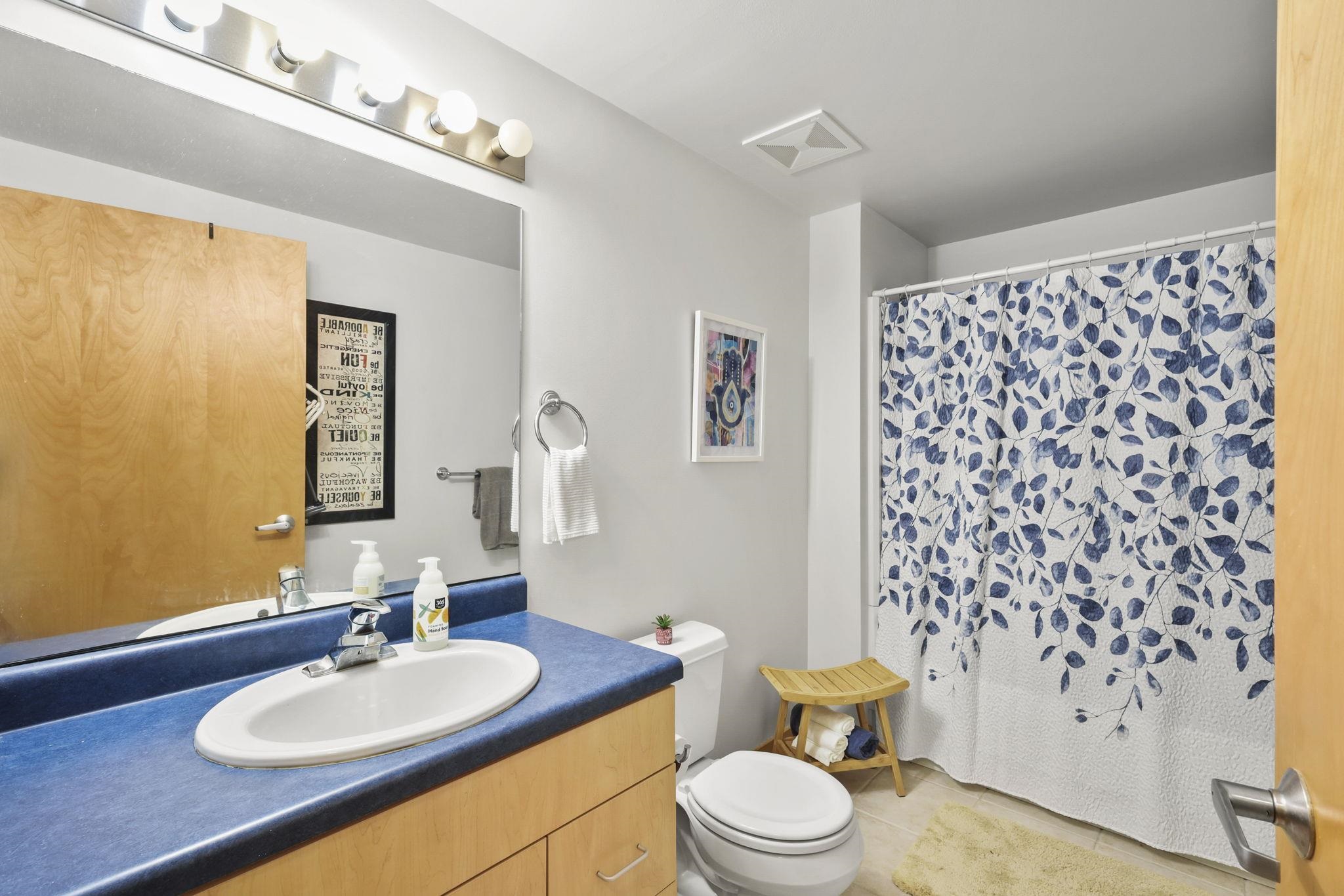 111 N Hamilton Street 202