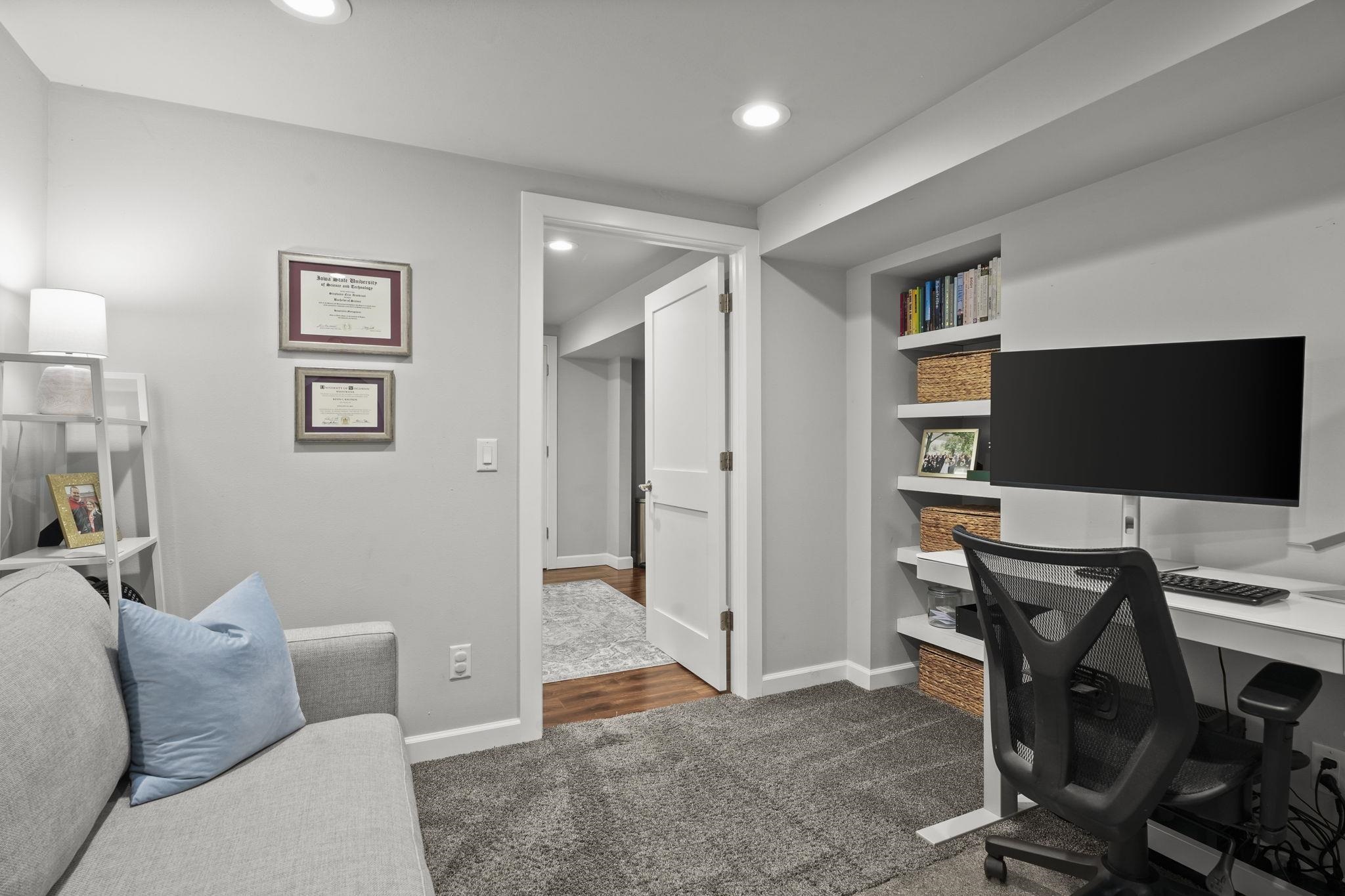 2578 Petersburg Circle
