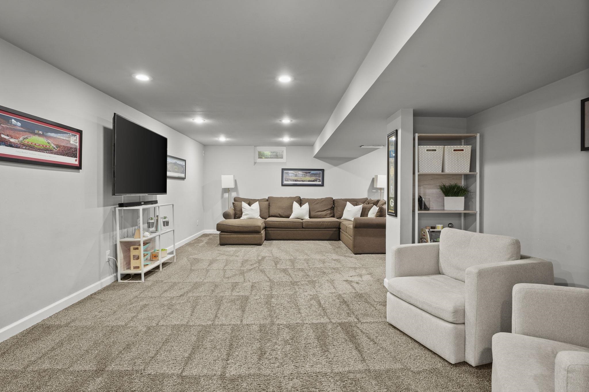 2578 Petersburg Circle