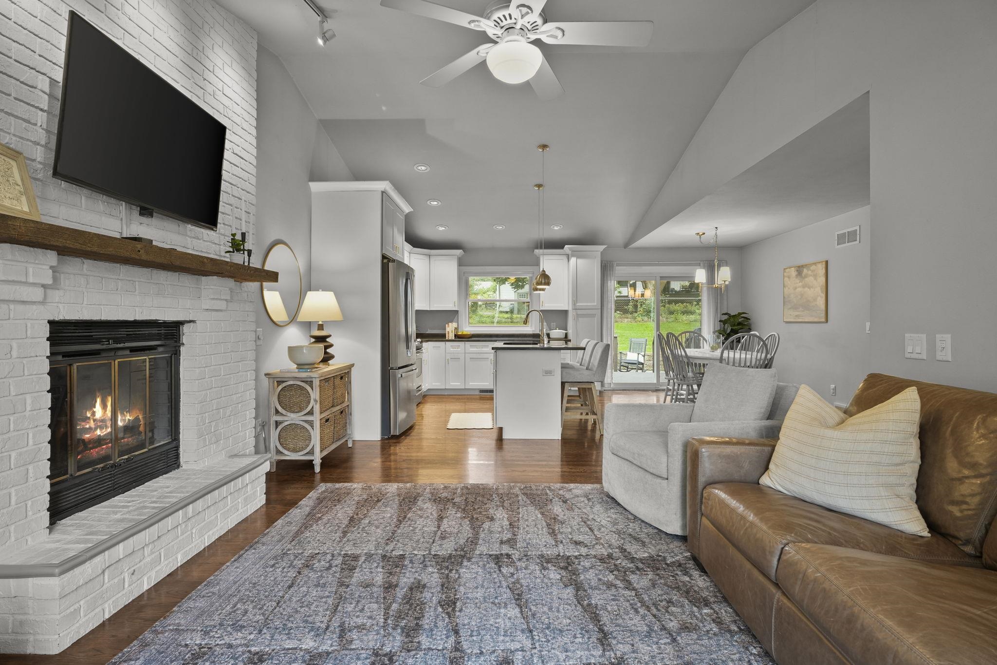 2578 Petersburg Circle