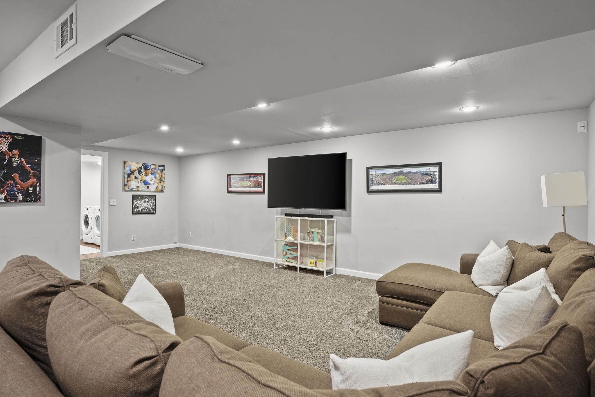 2578 Petersburg Circle