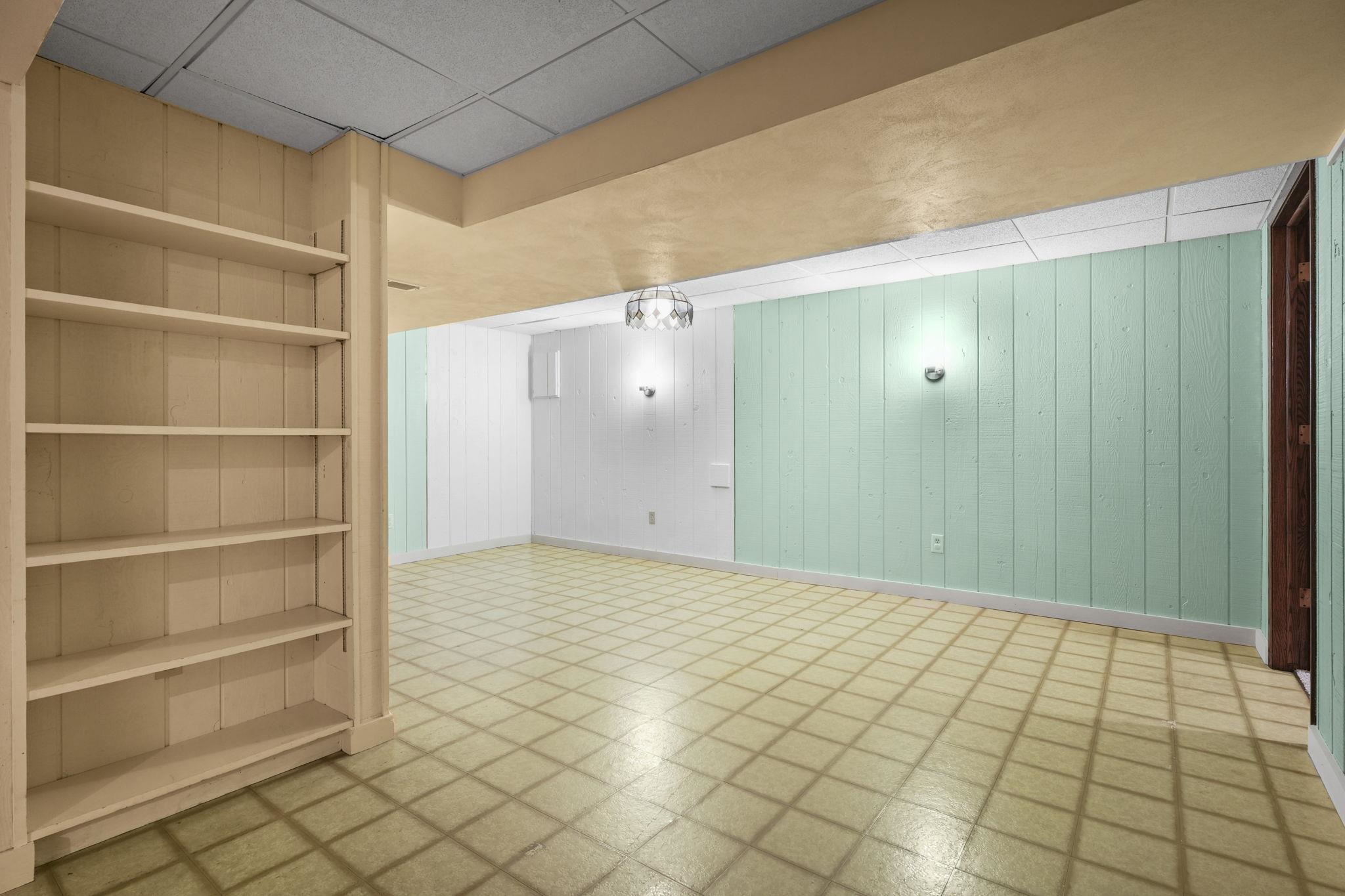 306 Walnut Grove Drive