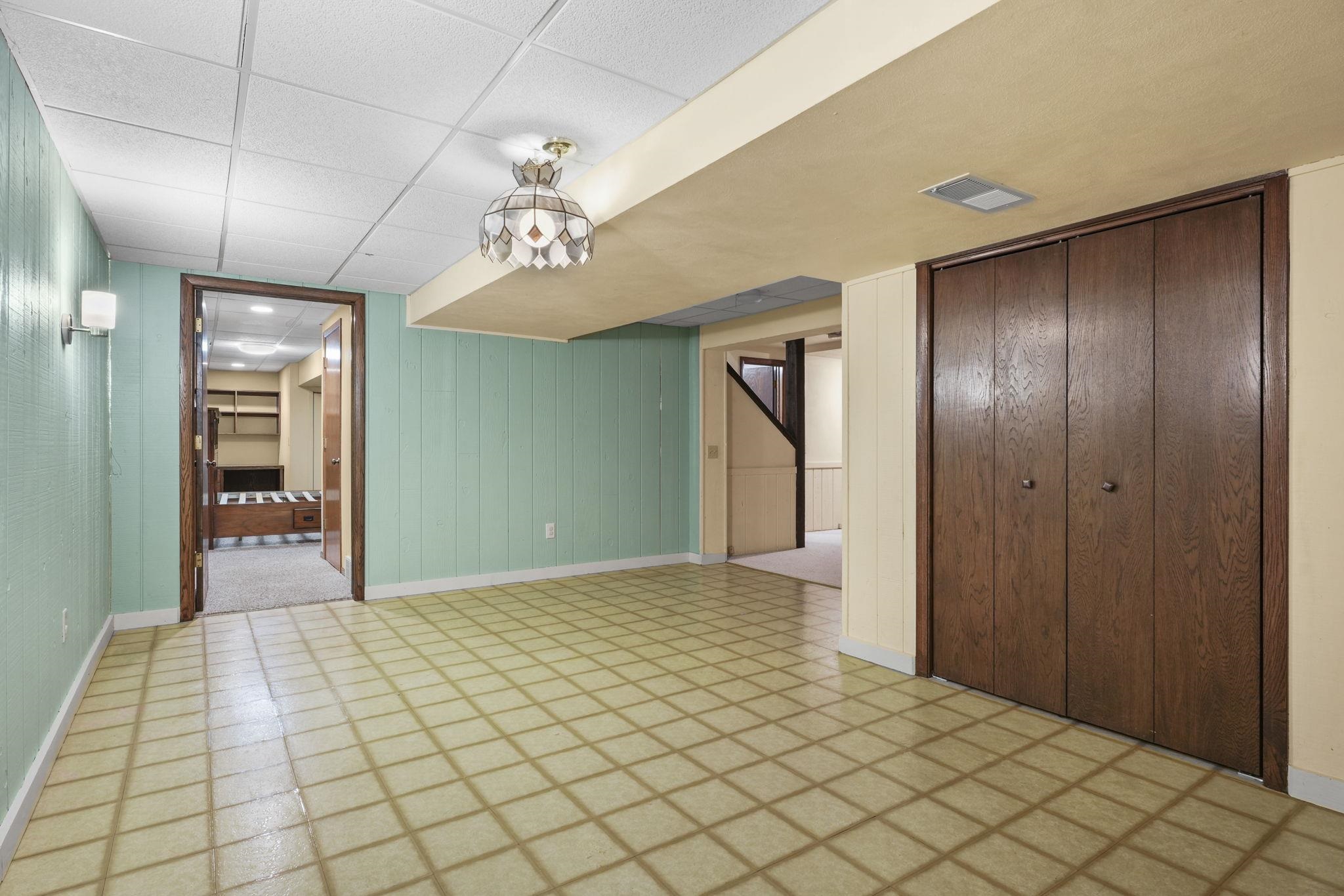 306 Walnut Grove Drive