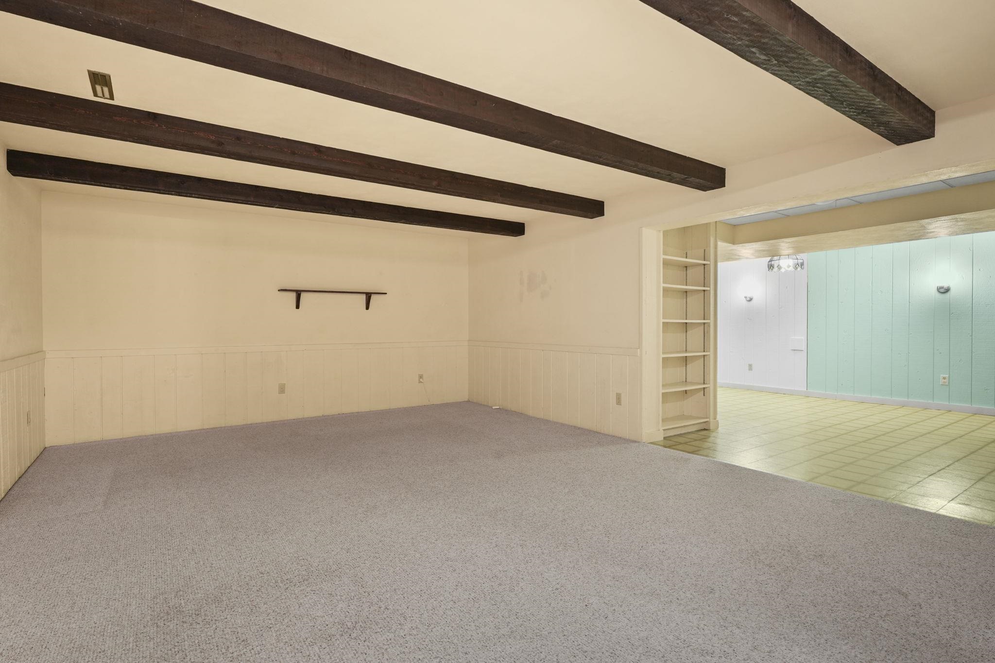 306 Walnut Grove Drive