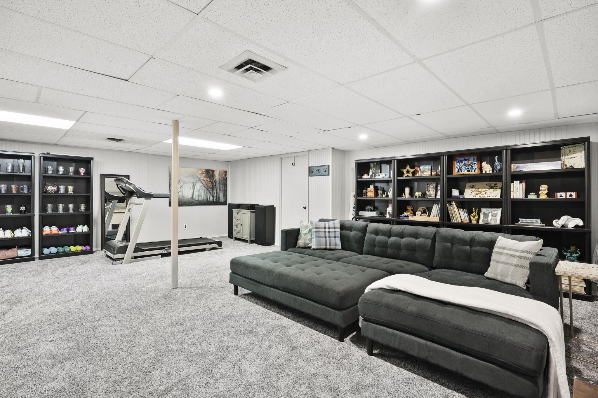 2218 Teal Drive