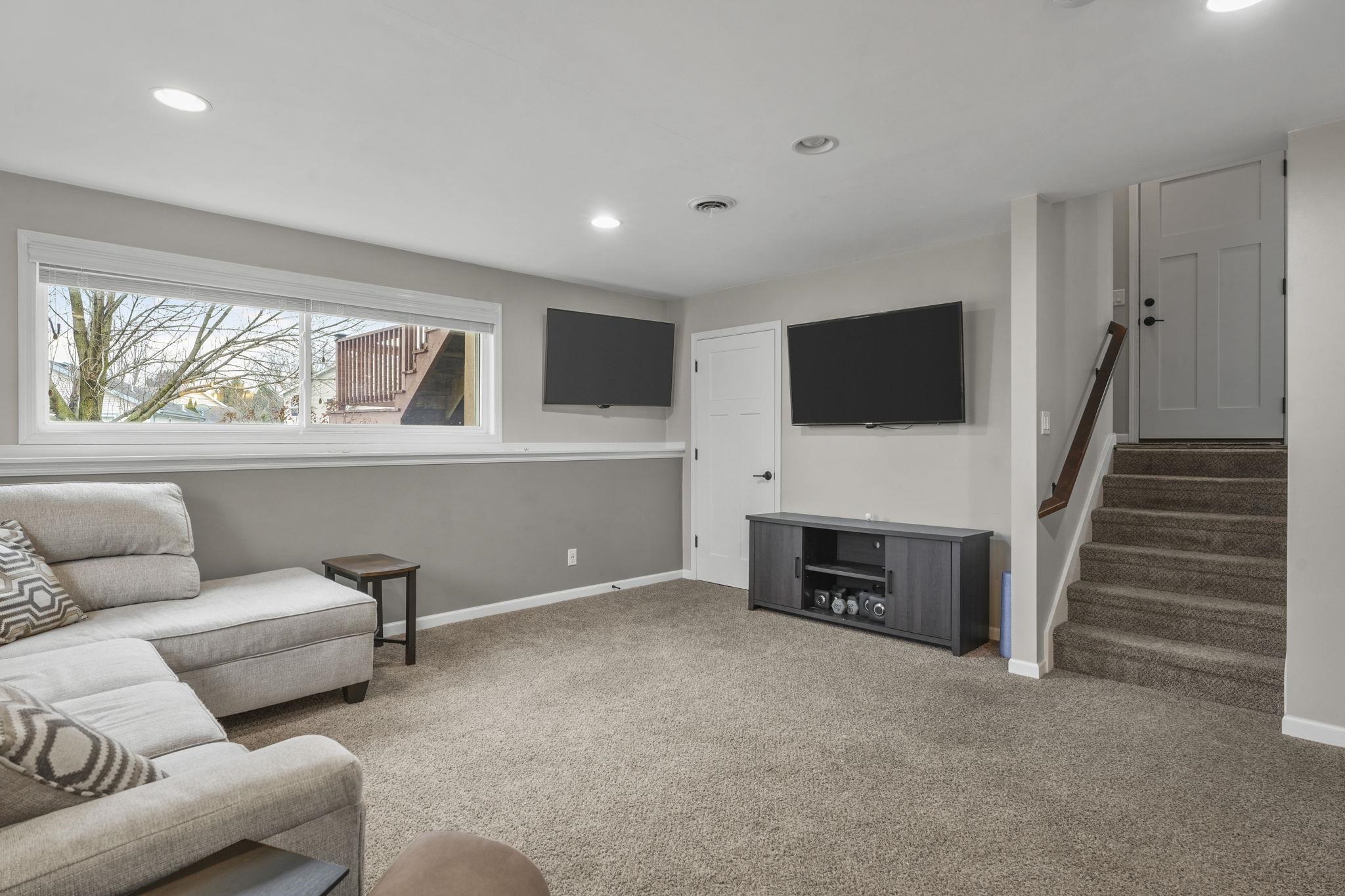 3266 Box Hill Road