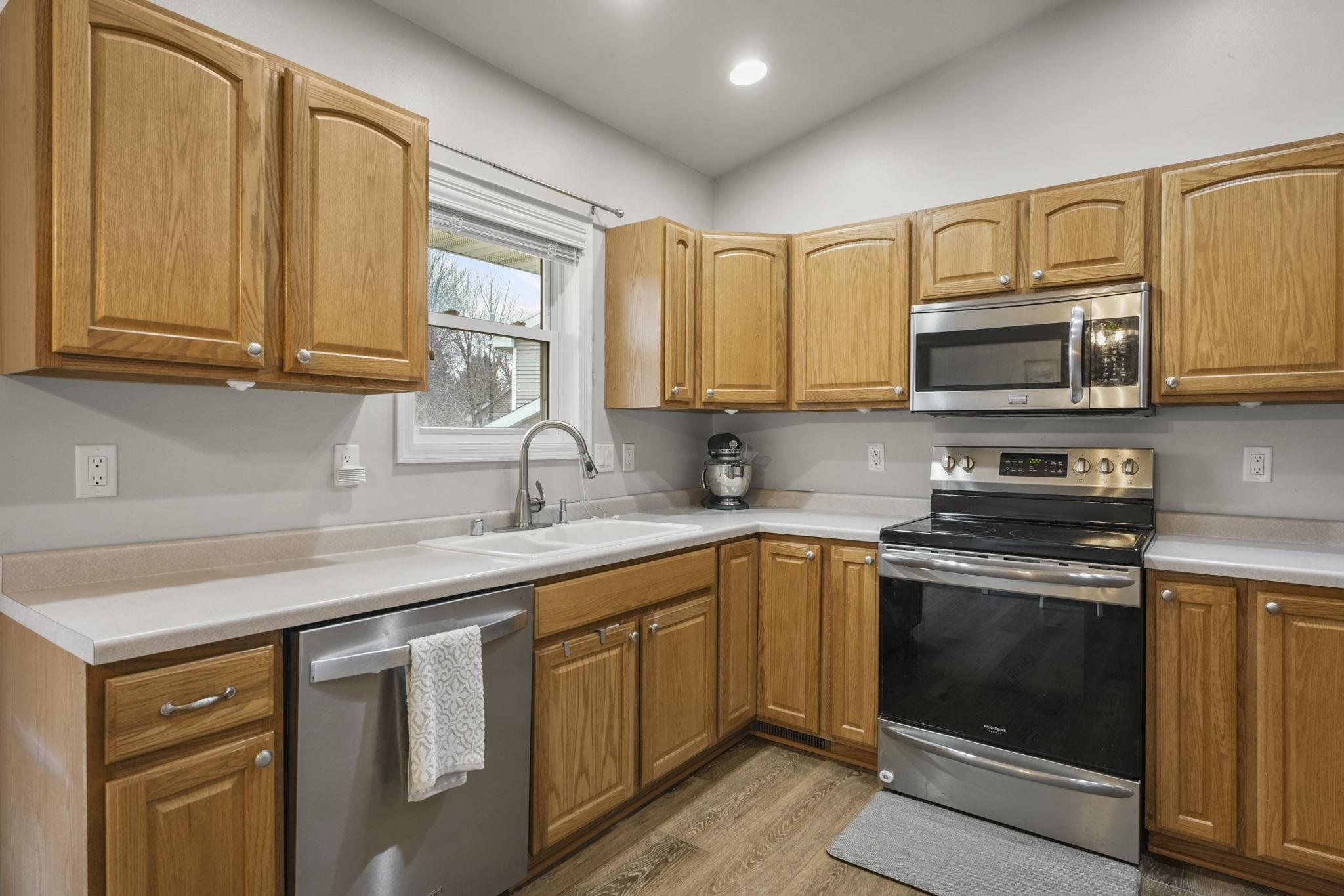3266 Box Hill Road