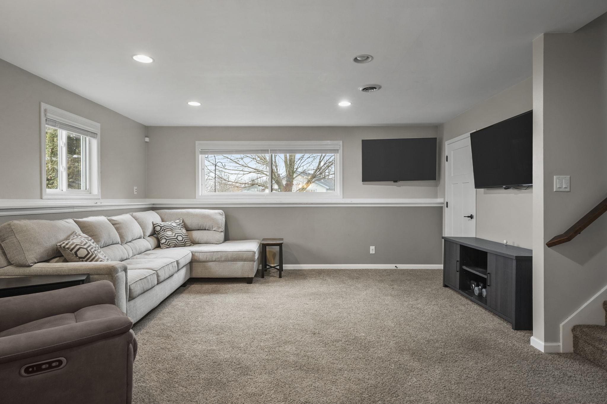 3266 Box Hill Road