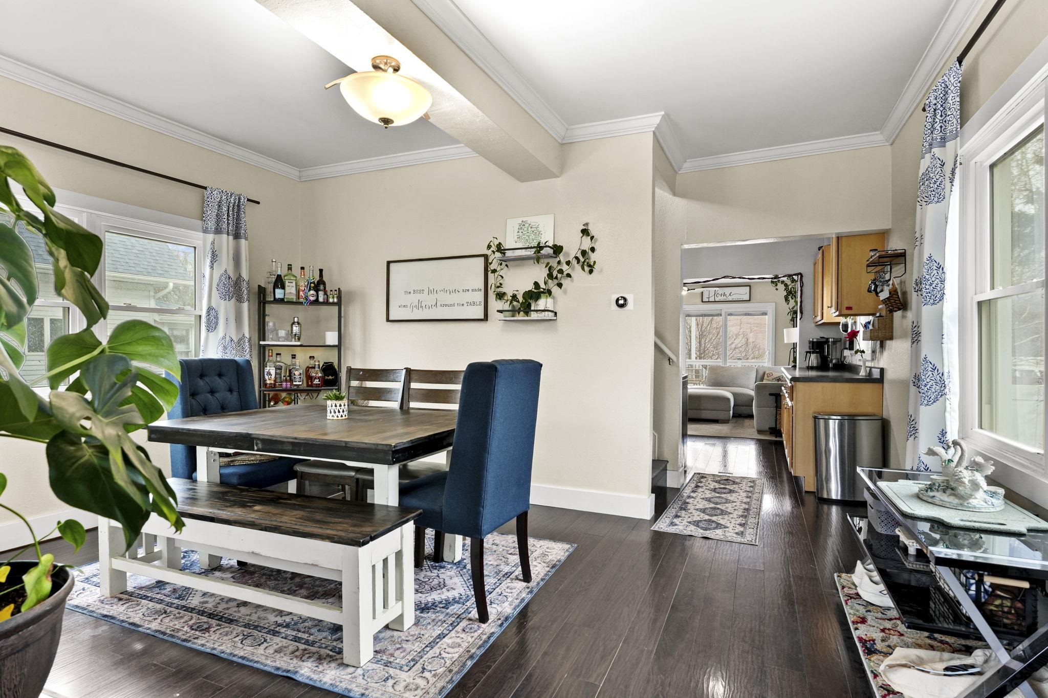 9 N Grand Avenue