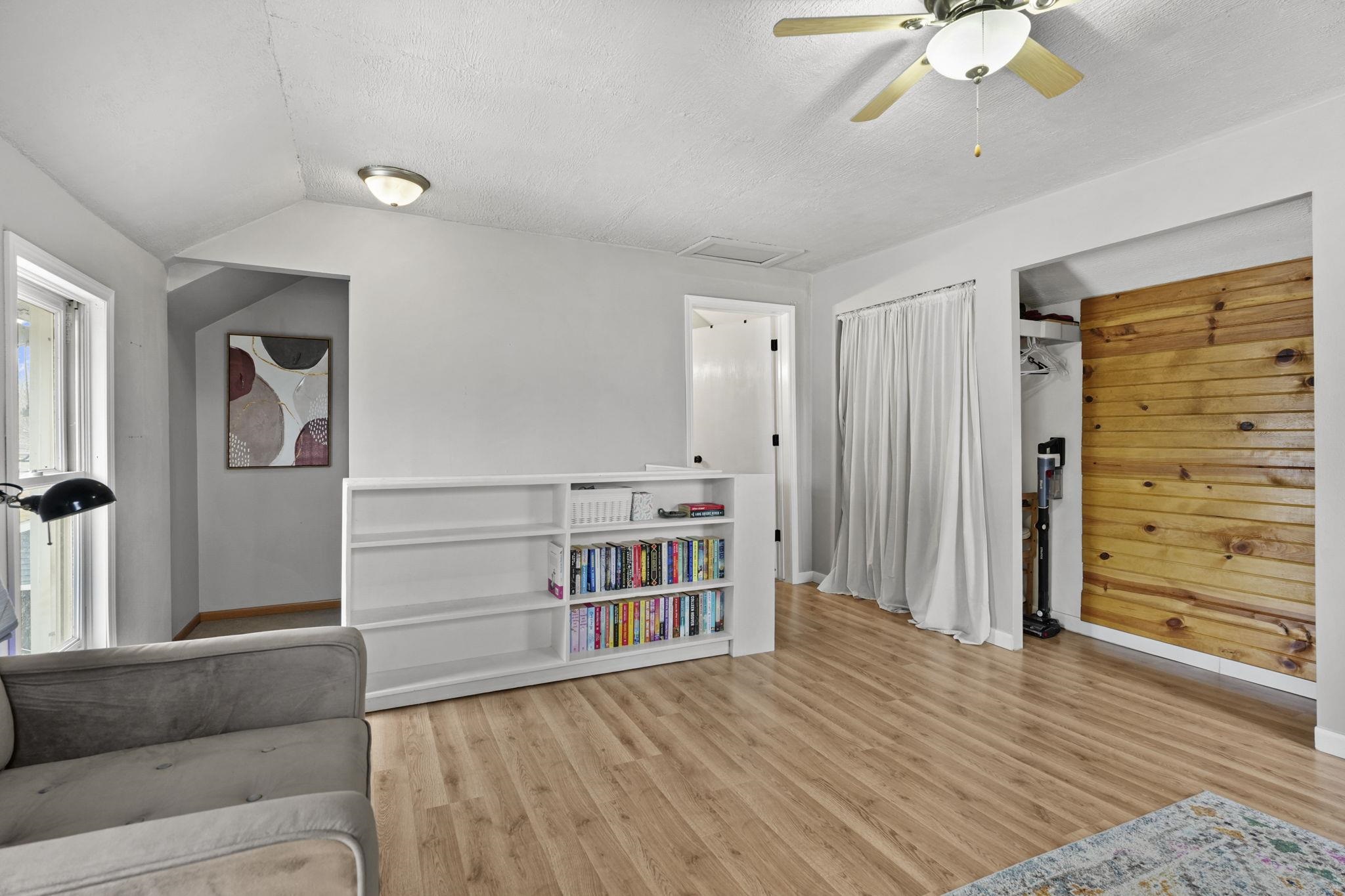 9 N Grand Avenue