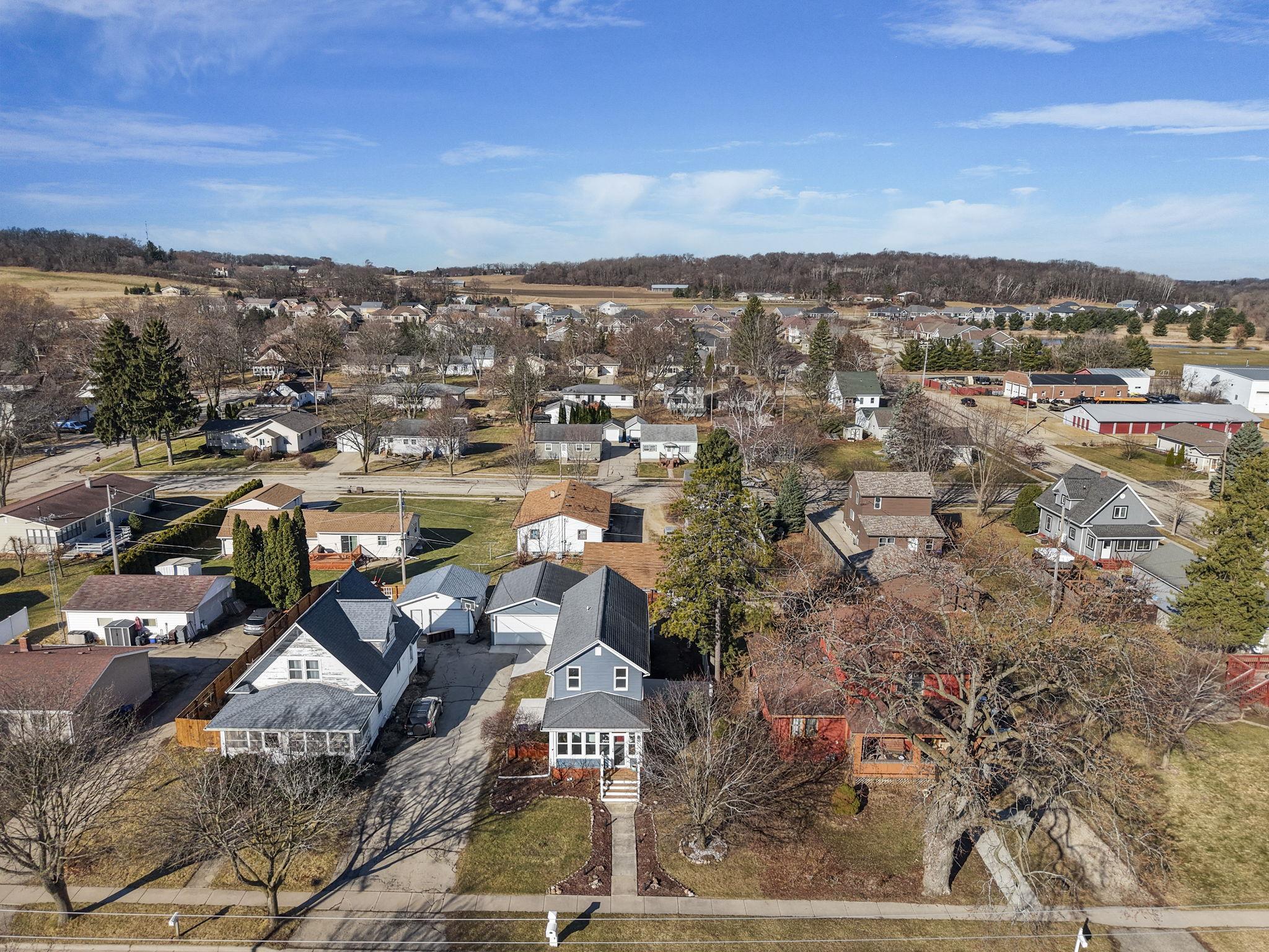 9 N Grand Avenue
