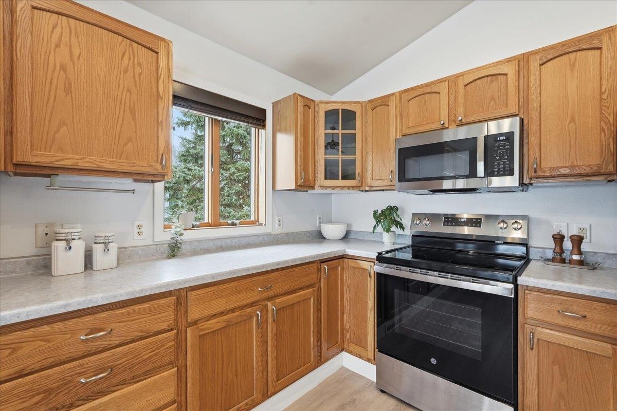 142 Meadow Ridge Lane