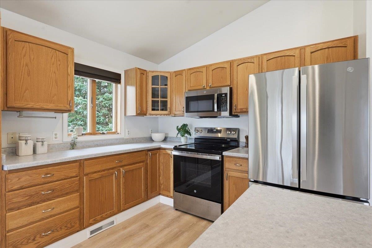 142 Meadow Ridge Lane