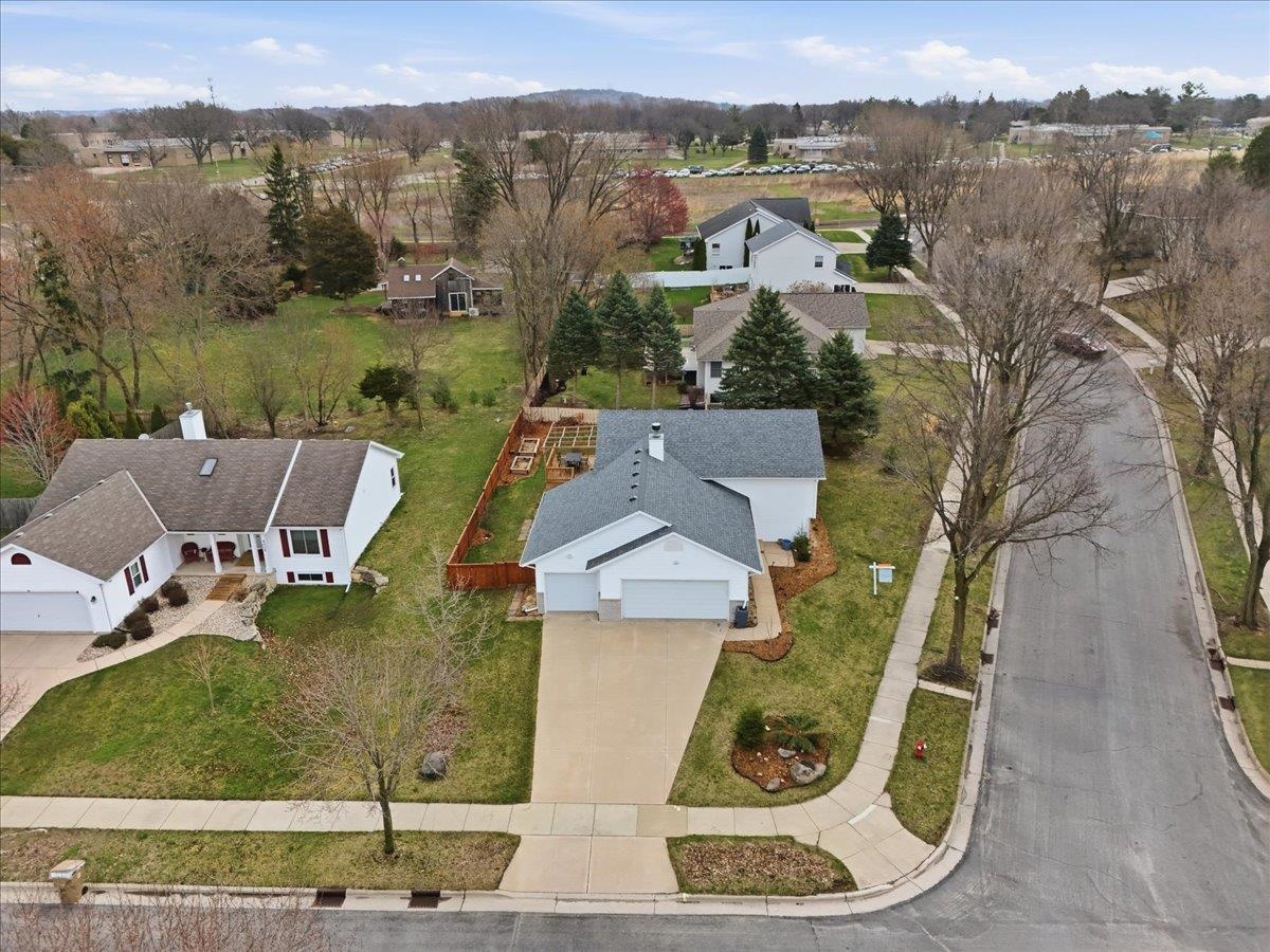 142 Meadow Ridge Lane