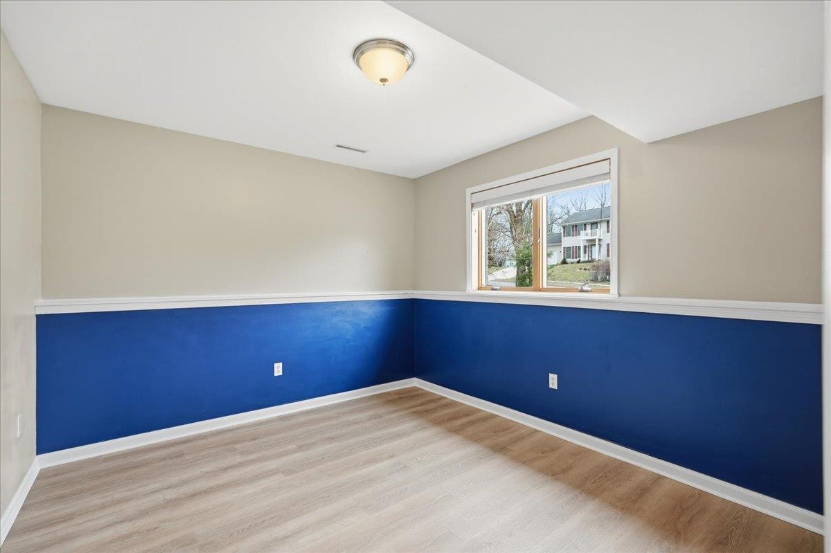 142 Meadow Ridge Lane