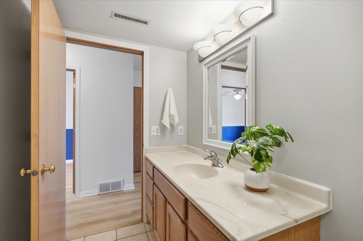 142 Meadow Ridge Lane