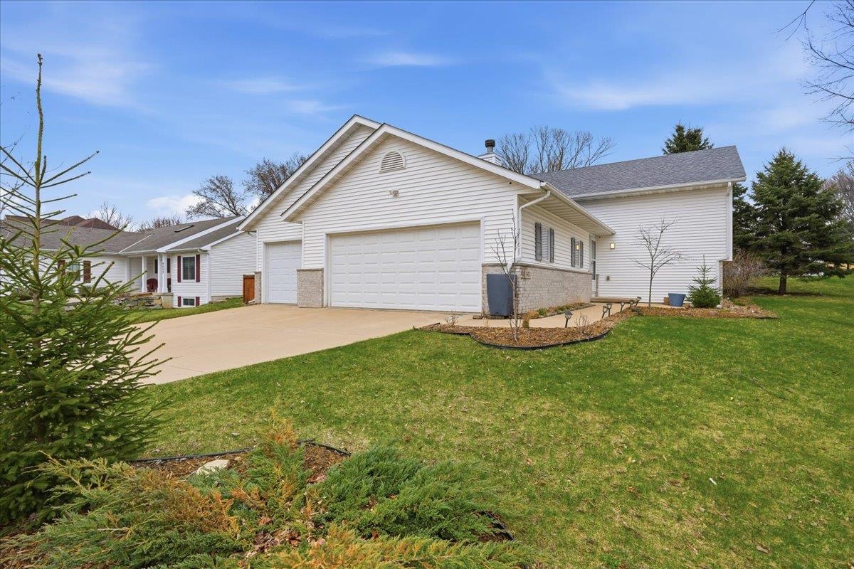 142 Meadow Ridge Lane