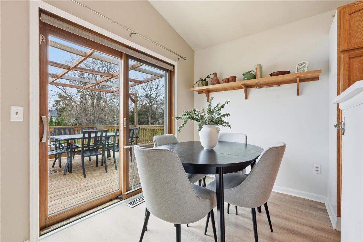 142 Meadow Ridge Lane